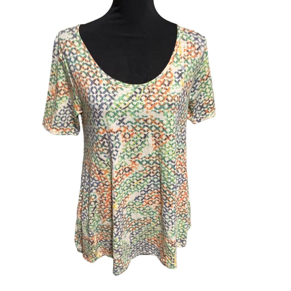LuLaRoe Perfect T Shirt Small Multicolor Geometric Half Sleeve NWT Top Summer